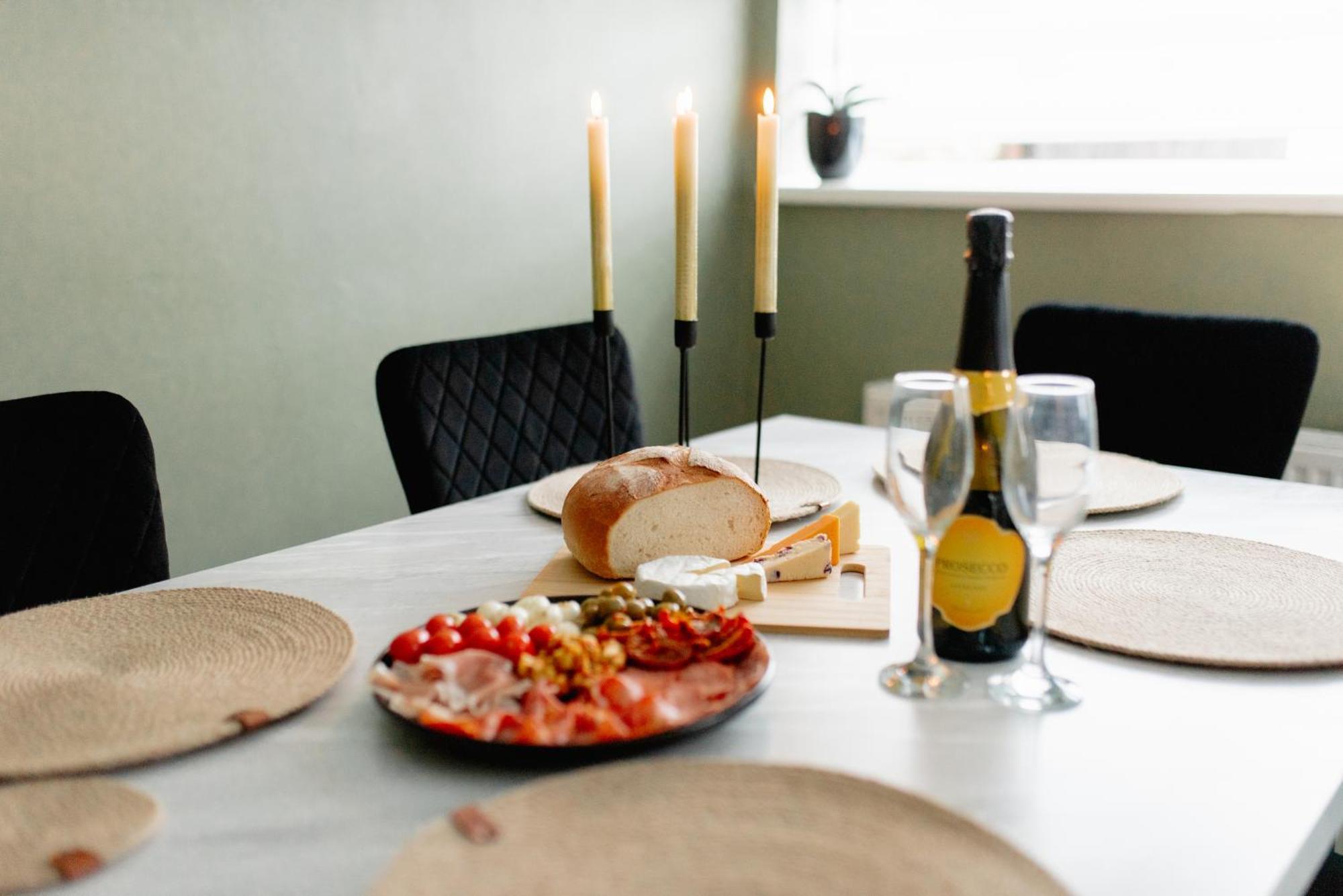Bowling Terrace By Above Rubies - Stylish, 3 Bedroom, Pet Friendly House In Skipton Exterior foto